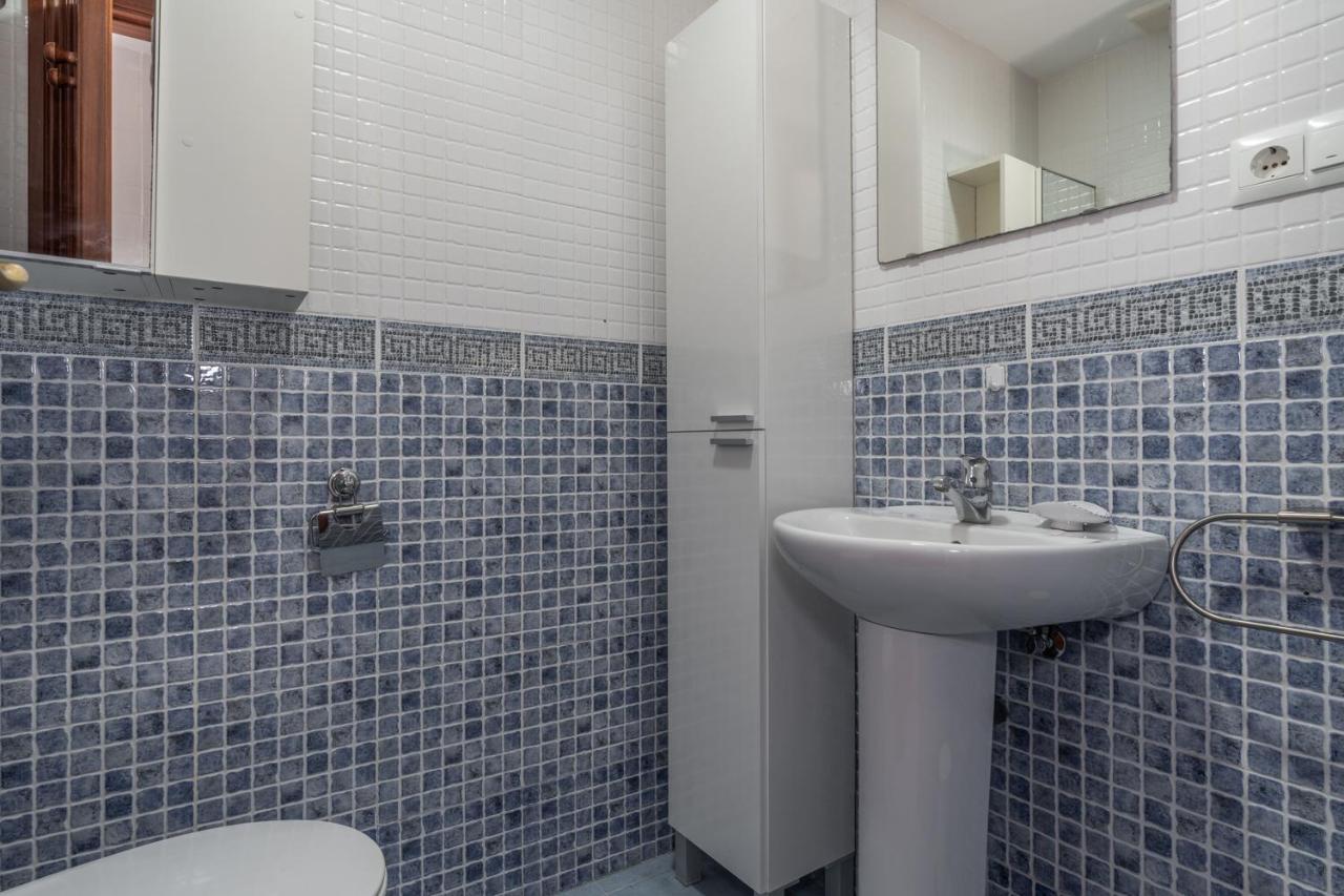 Tuguest Heroe Apartment Málaga Kültér fotó